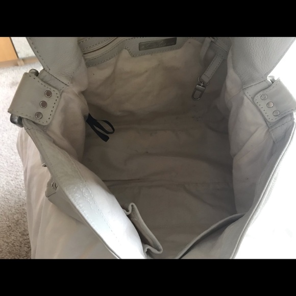 Kenneth Cole Shoulder Bag - Picture 4 of 8